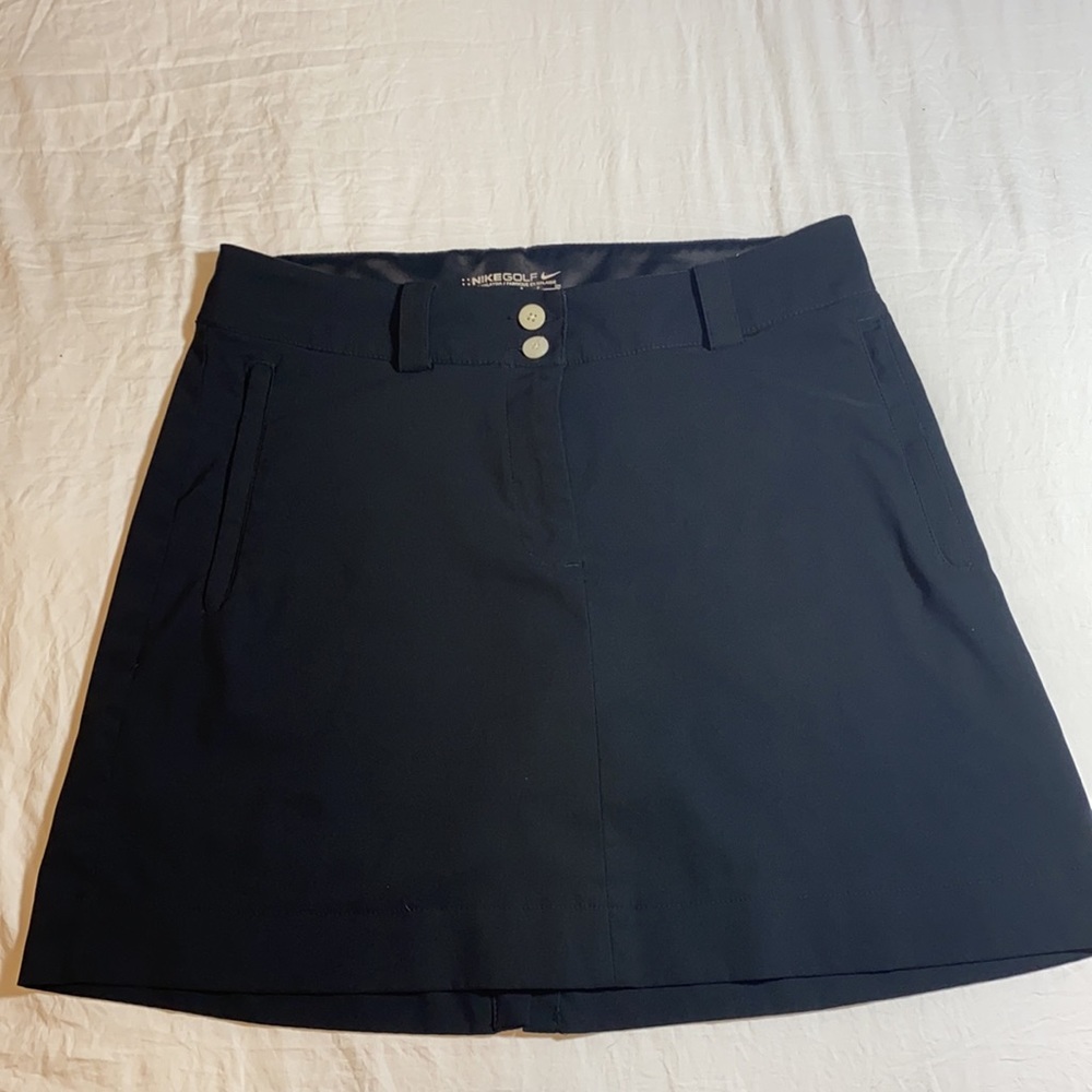 Nike Golf  Dry Fit skort, Sz 6